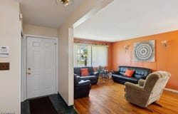 350 Birch Dr, Roselle Boro, NJ 07203-1911
