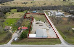 22801 Sunshine Lane, Lebanon, MO 65536