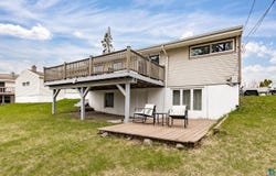 606 Maple Bend Dr, Duluth, MN 55811