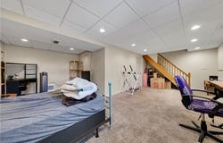 1260 6th St, Castle Shannon, PA 15234