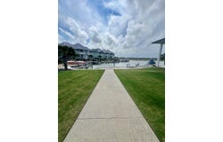 121 FOXTAIL LN, ROCKPORT, TX 78382