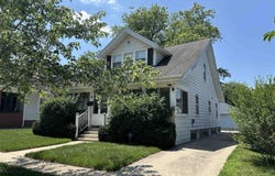 954 11th Street, Beloit, WI 53511