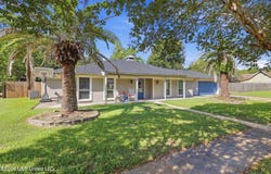 105 Johnson Street, Waveland, MS 39576