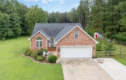 2472 Woods Stream Lane, Asheboro, NC 27205