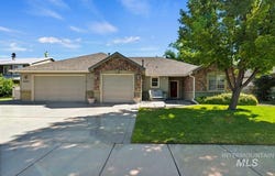 2262 W Windchime Dr., Meridian, ID 83646
