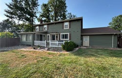 34840 Aspen Wood Lane, Willoughby, OH 44094