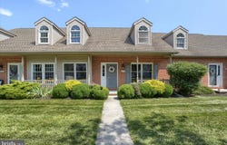 1339 GEORGETOWN CIRCLE, CARLISLE, PA 17013