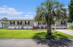 1043 Leebury Ln., Conway, SC 29526