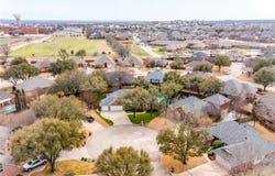 4 Velvet Court, Mansfield, TX 76063