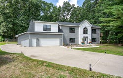 309 Woodview Drive, Muskegon, MI 49442