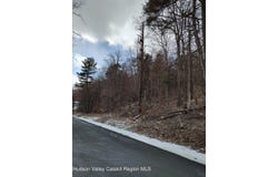 Tbd Barrus, Coxsackie, NY 12051
