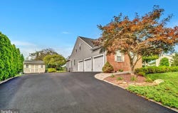 7 ANDERSON LANE, ROBBINSVILLE, NJ 08691