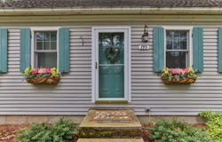 195 Knotty Pine Lane, Centerville, MA 02632