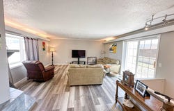 3038 9th Ave, Minot, ND 58701