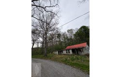 128 Triple C Rd, PRINCETON, WV 24739