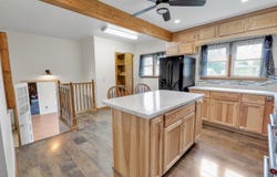 1119 S 5th Avenue E, Newton, IA 50208