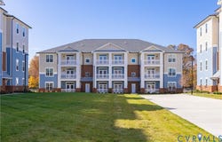 10525 Stony Bluff Dr, Hanover, VA 23005