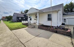 235 W 3Rd Street, Garner, IA 50438