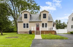 7 Camp Terrace, Guilderland, NY 12203