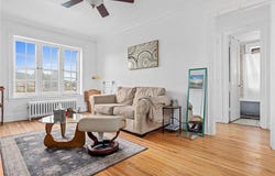 1820 1st Avenue S, Minneapolis, MN 55403