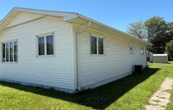 747 N Commercial, Superior, NE 68978