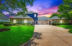 911 Walnut Falls Circle, Mansfield, TX 76063