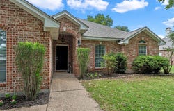 1112 Regina Drive, Hewitt, TX 76643