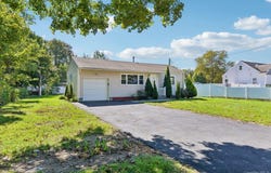 4 Patton Street, Brentwood, NY 11717
