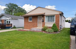 31920 St Margaret, Saint Clair Shores, MI 48082