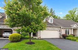 1816 WINDSONG LANE, LANCASTER, PA 17602
