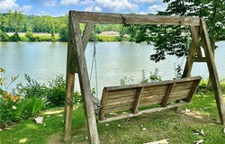 4145 Old River Road, Philo, OH 43771