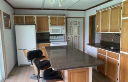 3036 E Lakeshore Drive, Brooklyn, IA 52211-1815