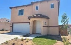 1512 Crimson Way, Dinuba, CA 93618