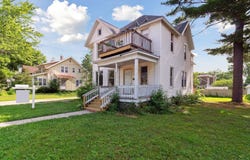 127 N Madison Street, Stoughton, WI 53589