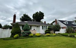 392 Coleridge Street, Levittown, NY 11756