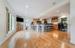 24690 Hawthorne Drive, Euclid, OH 44117