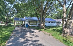 5902 S Adams Street, Marion, IN 46953