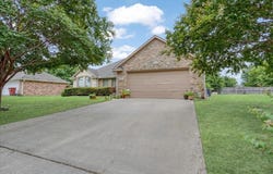 2215 Albert Broadfoot Street, Bonham, TX 75418