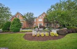 43582 OLD KINDERHOOK DRIVE, ASHBURN, VA 20147