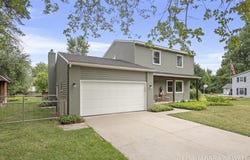 1711 Sherwood Avenue SE, Grand Rapids, MI 49506
