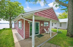 5 EMS D8A Lane, Syracuse, IN 46567