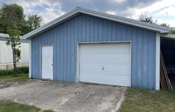 6121 N Pine Avenue, White Cloud, MI 49349