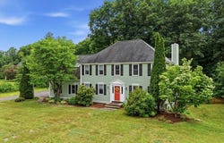 5 Nursery Rd, Pepperell, MA 01463