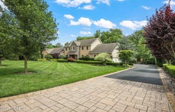 4 White Pines Way, Freehold, NJ 07728