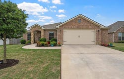 10304 T Bury Lane, Waco, TX 76708