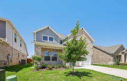 6621 Stone Elm Lane, Fort Worth, TX 76036