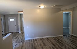 460 Freeman Road, Central Point, OR 97502