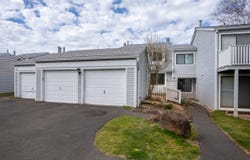6 Peddlars Drive, Branford, CT 06405