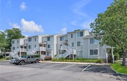 672 Seawatch Cove, Virginia Beach, VA 23451