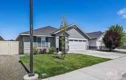 6946 W Grand Rapids Dr, Meridian, ID 83646-1585